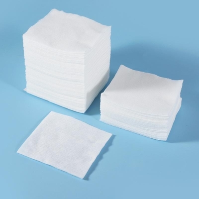 غير منسوجة 4 Ply غاز الأسنان الطبية وسائد 5 * 5CM غسالات غير منسوجة عقيمة